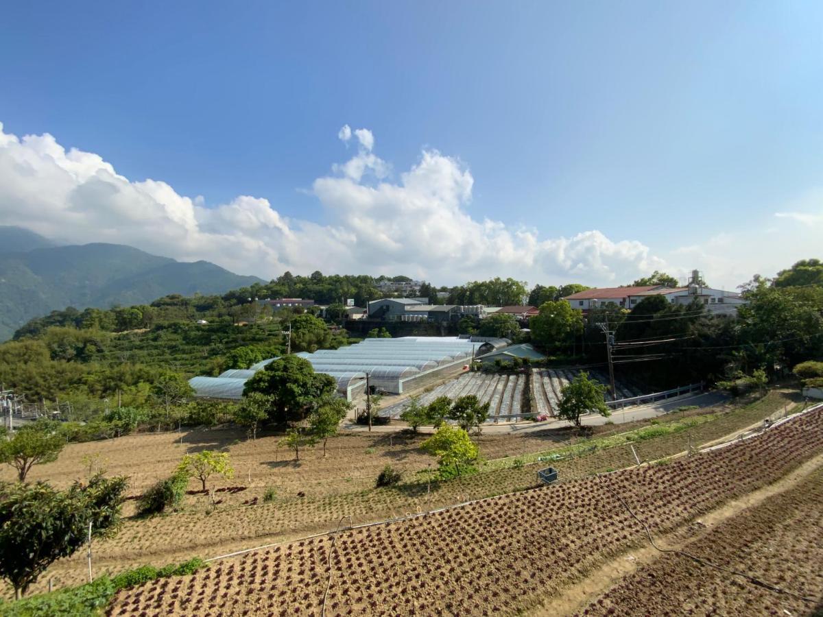 清境依山舞林民宿 Renai Exteriör bild