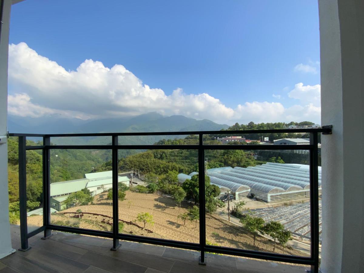 清境依山舞林民宿 Renai Exteriör bild